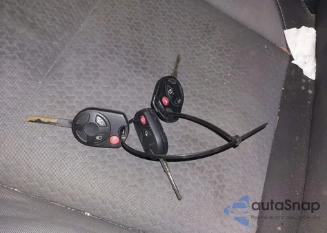 2017 Ford Escape Se z USA, uszkodzony, nr VIN 1FMCU9GD9HUD87713